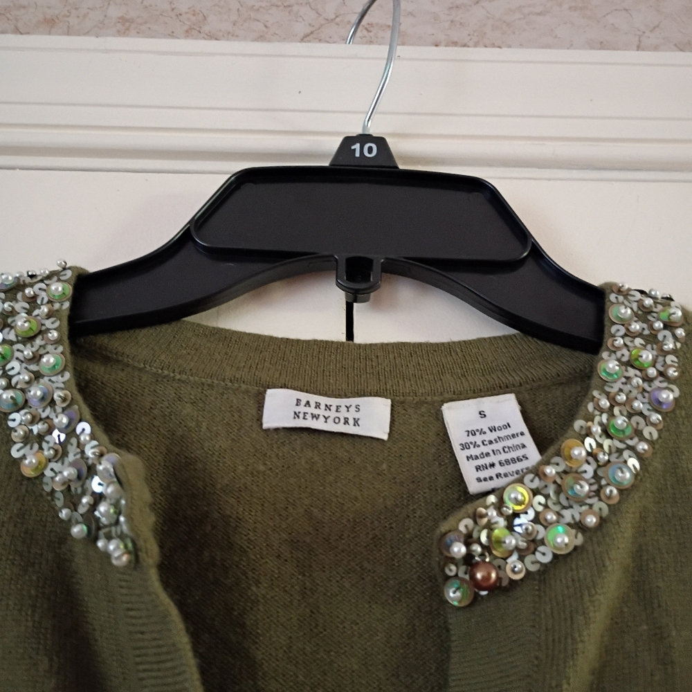 Olive Embellished Cardigan Cashmere &Wool..New Condition.Pit To Pit 17"Length 24 - Picture 6 of 8